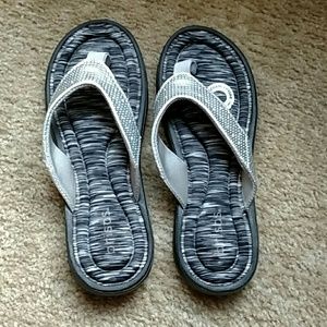Brisas Memory foam flip-flops